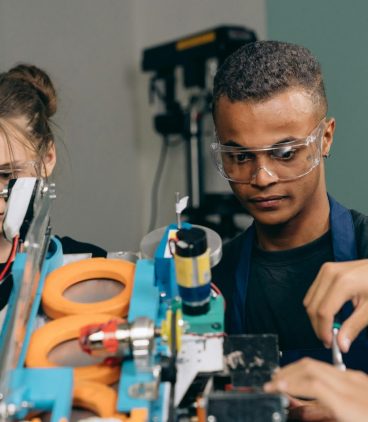 pexels-mikhail-nilov-9242857